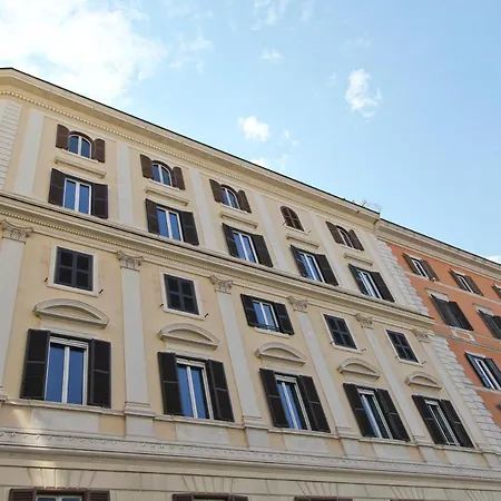 게스트하우스 Hortisallustio Luxury 4*